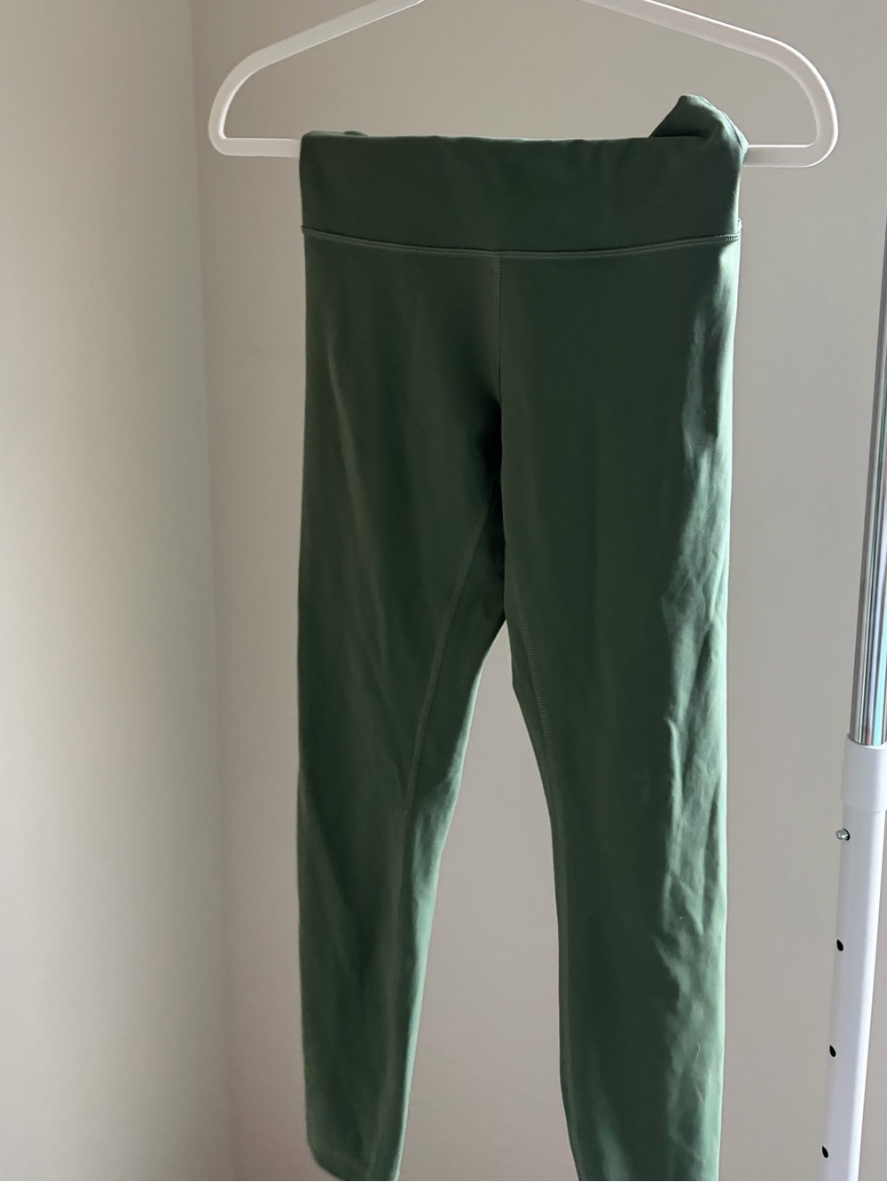 Green Lululemon Leggings